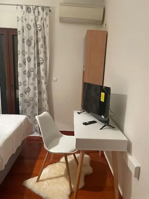 The One Apartment Salonic 0*,  Grecia